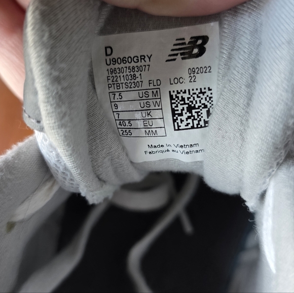 New Balance 9060 Sneakers Anthro Sneakers Raincloud Castlerock White Grey - Picture 8 of 9